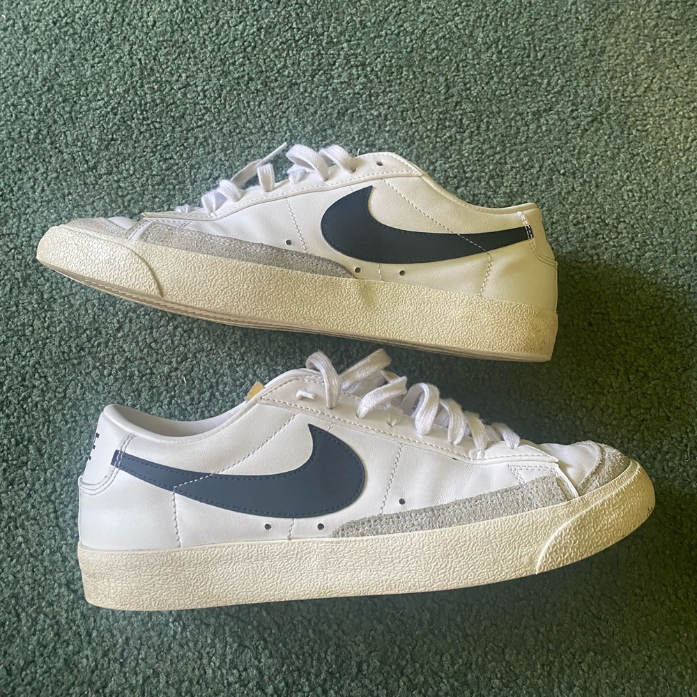 Nike blazer low 77